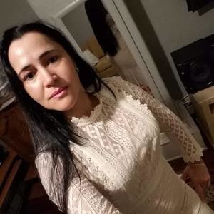 Meet your Posher, Rosangela